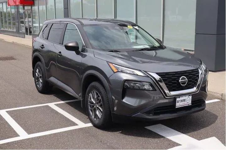 $172 : Nissan Rogue 2021 AWD S 4dr image 2
