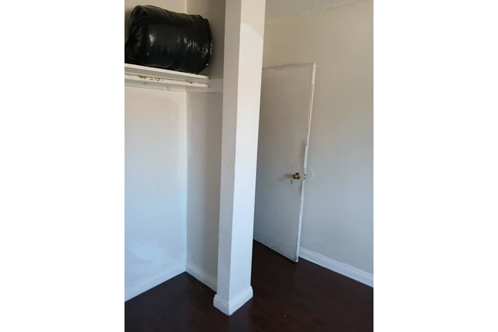 $1150 : Rento un cuarto image 5