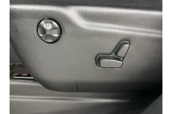 $31500 : Jeep Grand Cherokee 2021 4x4 image 4