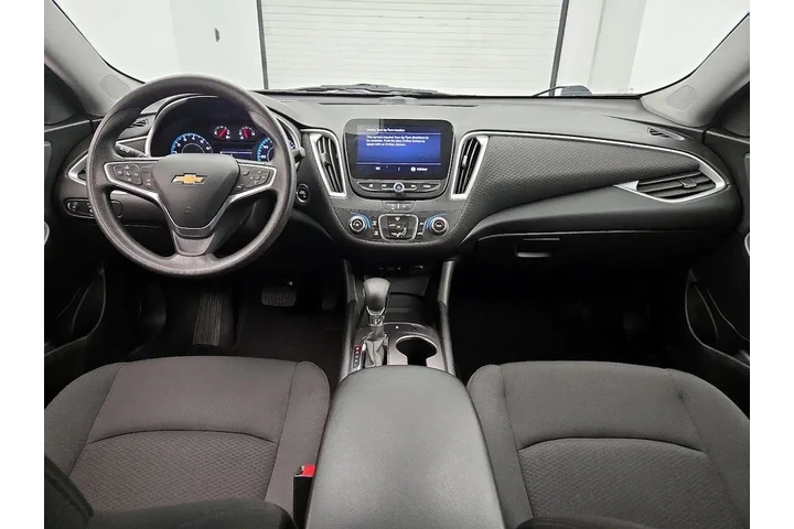 $18998 : Chevrolet Malibu 2023 LS 4dr image 9