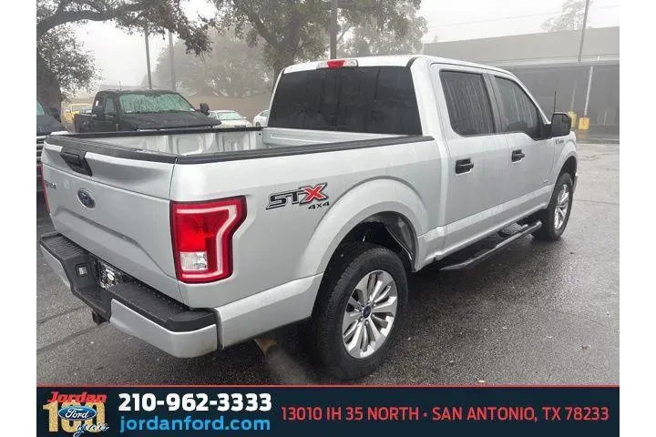 $19932 : Ford F-150 2017 4x4 Lariat 4 image 9
