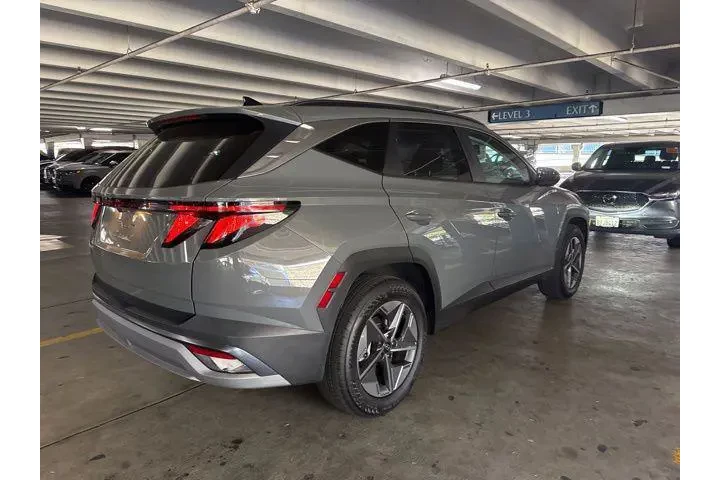 $27500 : Hyundai TUCSON 2026 SEL 4dr image 4
