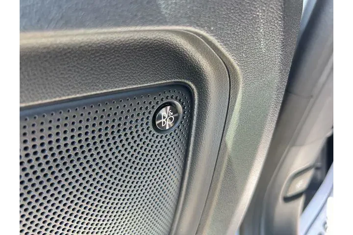 $27658 : Ford Escape 2023 AWD ST-Line image 9