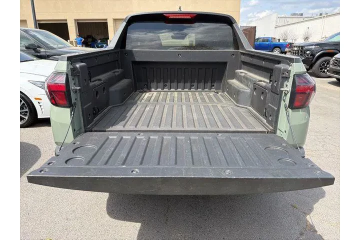 $25709 : Hyundai SANTA CRUZ 2024 SEL image 6