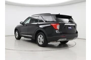 $26998 : Ford Explorer 2022 AWD XLT 4 thumbnail