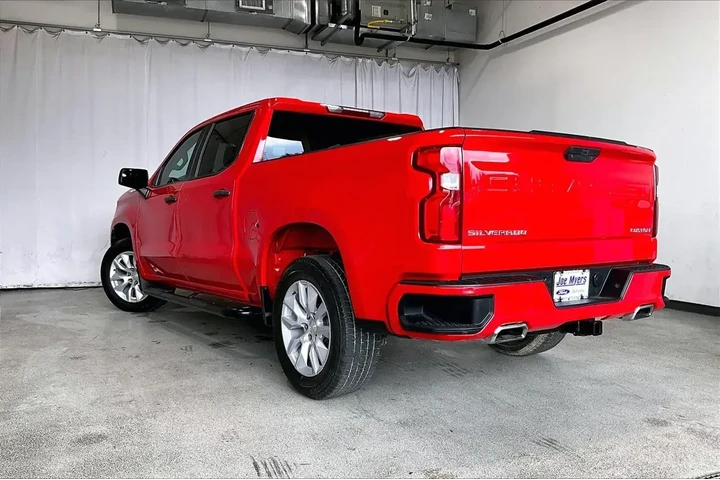 $27995 : Chevrolet Silverado 1500 202 image 5