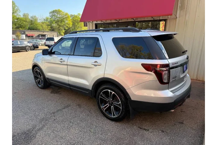 $9999 : 2015 Explorer Sport image 7