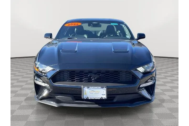 $25537 : Ford Mustang 2023 EcoBoost P image 2