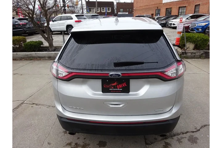 $10900 : 2016 Edge 4dr SE FWD image 6