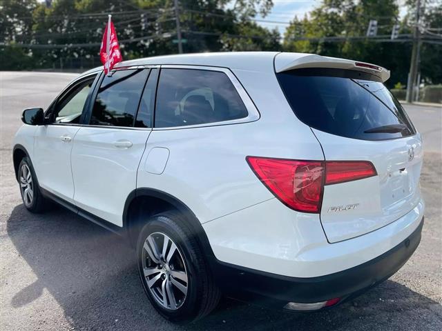 $19900 : 2018 HONDA PILOT2018 HONDA PI image 6