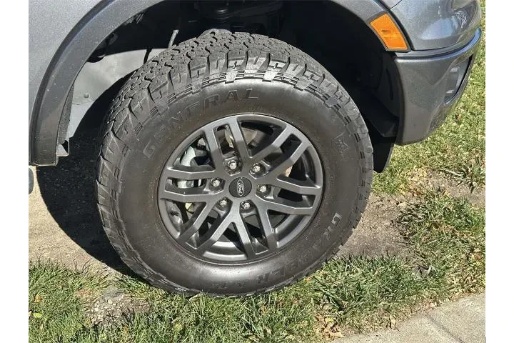 $25453 : Ford Ranger 2023 4x4 XLT 4dr image 9