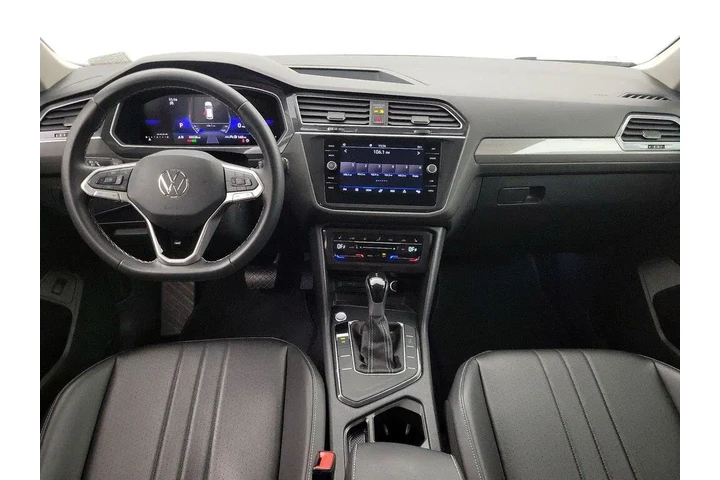 $22998 : Volkswagen Tiguan 2024 SE 4d image 9