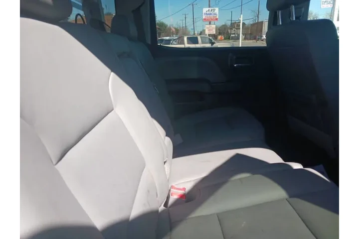 $39000 : 2022 Silverado 5500HD image 5