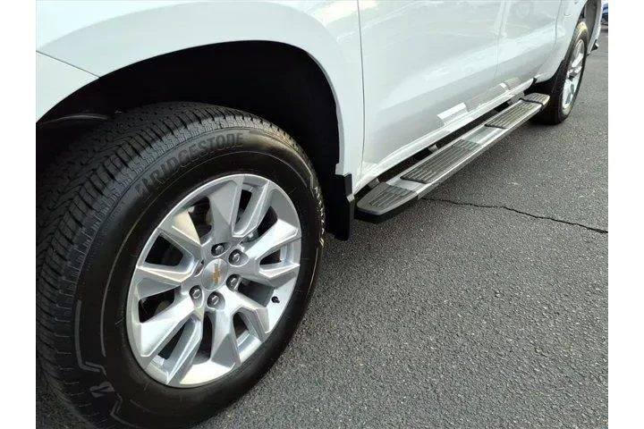 $32900 : Chevrolet Silverado 1500 202 image 9