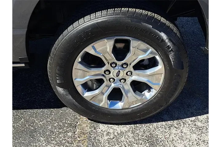 $32990 : Ford F-150 2021 4x4 Platinum image 5