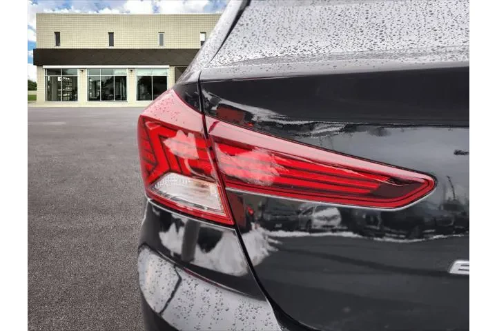 $13777 : Hyundai ELANTRA 2019 Limited image 9