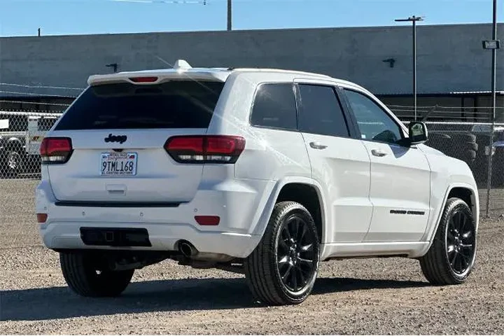 $23800 : Jeep Grand Cherokee WK 2022 image 4
