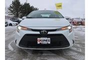 $20077 : Toyota Corolla 2024 LE 4dr S thumbnail
