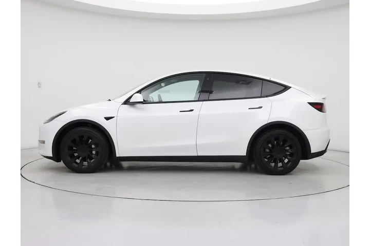 $28998 : Tesla Model Y 2022 AWD Long image 3