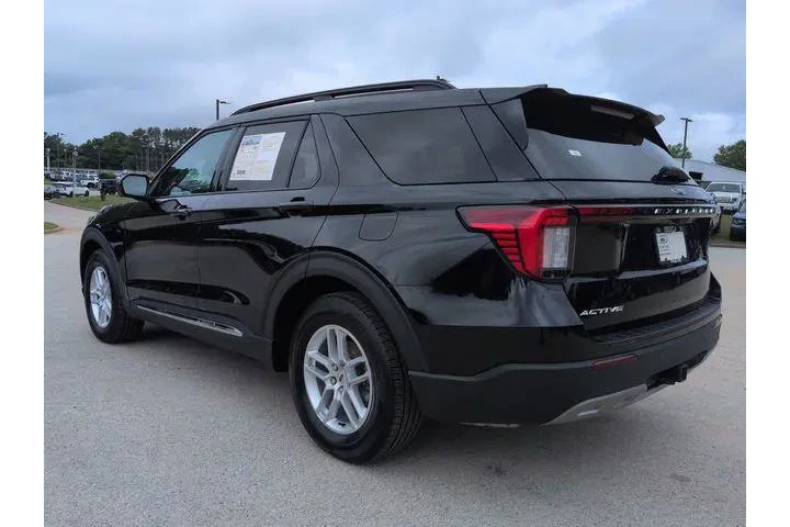 $35788 : Ford Explorer 2025 Active 4d image 7