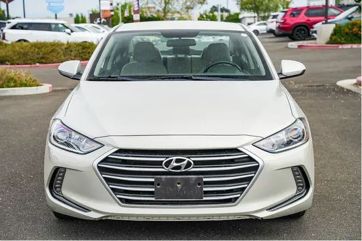 $11991 : Hyundai ELANTRA 2017 SE 4dr image 5