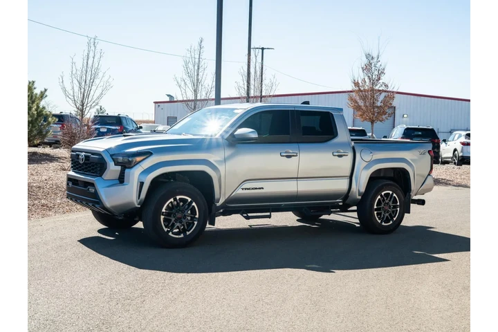 $49995 : 2024 Tacoma TRD Sport image 10