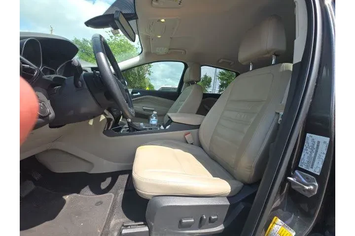 $15100 : Ford Escape 2017 AWD Titaniu image 4