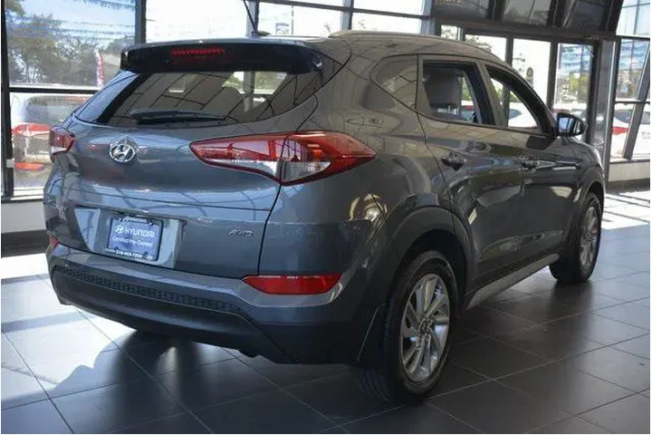 $9999 : Hyundai TUCSON 2017 AWD SE 4 image 3