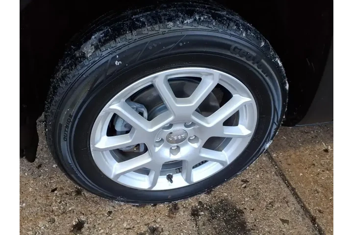 $19846 : Jeep Renegade 2020 Latitude image 8