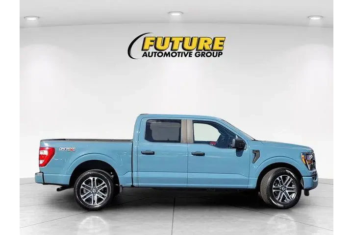 $39998 : Ford F-150 2023 4x2 XL 4dr S image 9