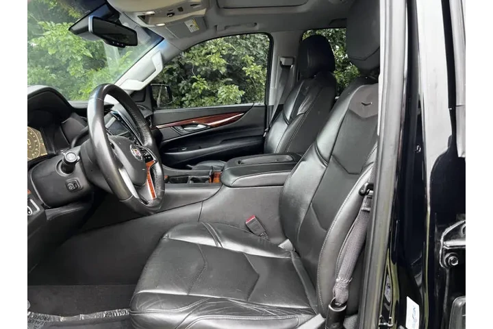 $25995 : 2015 Escalade ESV Premium image 9