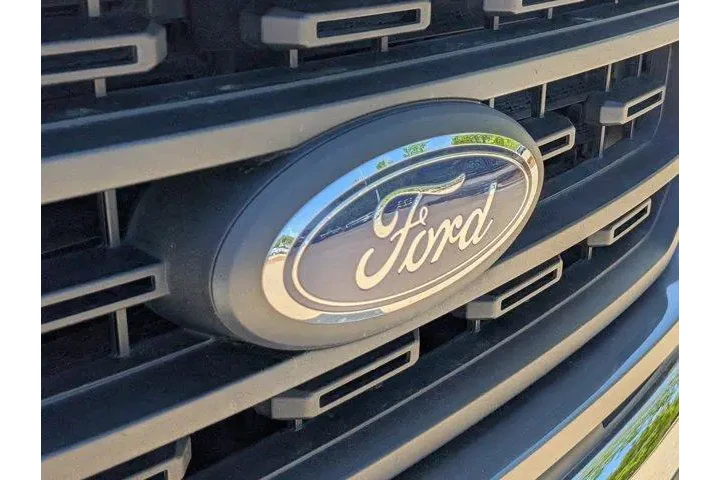 $33999 : Ford F-150 2021 4x4 XL 4dr S image 5