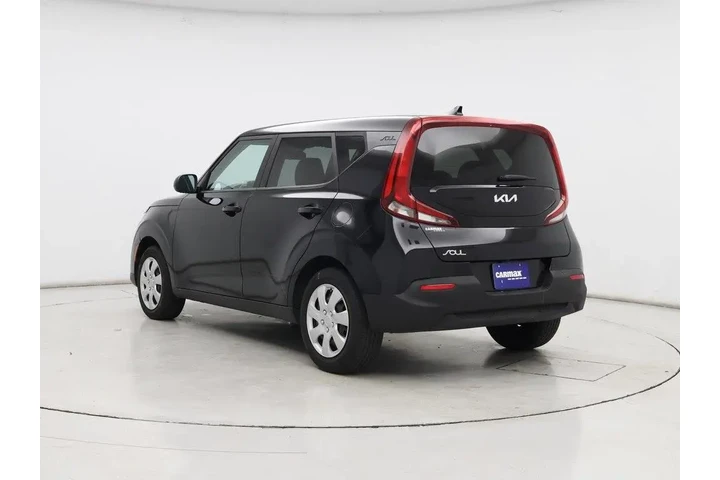$15998 : Kia Soul 2022 LX 4dr Crossov image 2