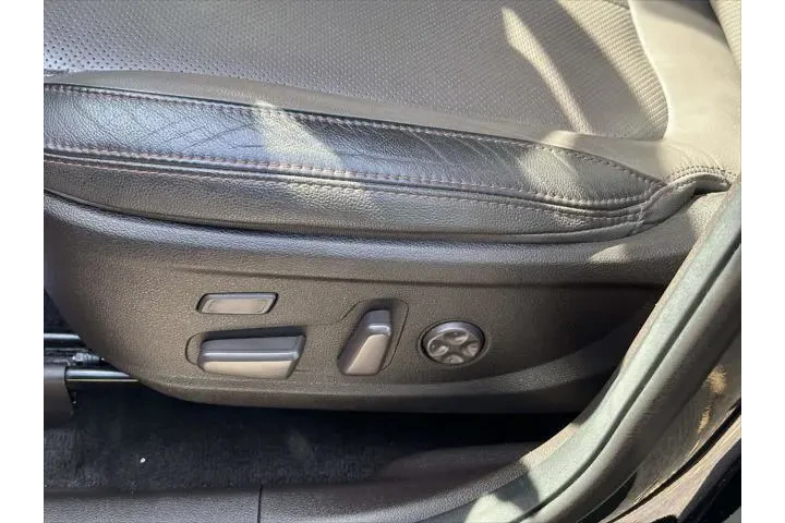 $21995 : Hyundai SANTA FE 2019 AWD Ul image 8