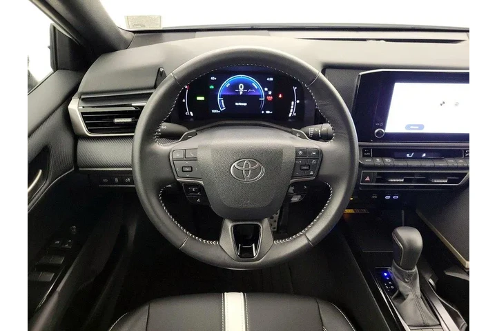 $30998 : Toyota Camry 2025 SE 4dr Sed image 10