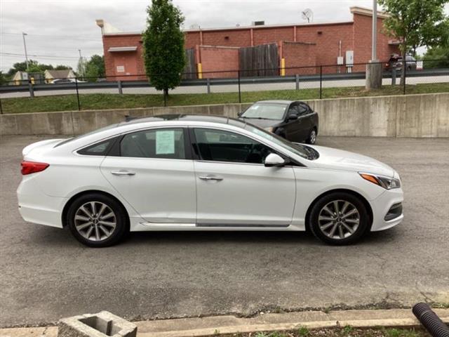 2016 Sonata image 4