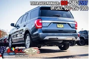 $29995 : Ford Expedition 2020 4x2 XLT thumbnail