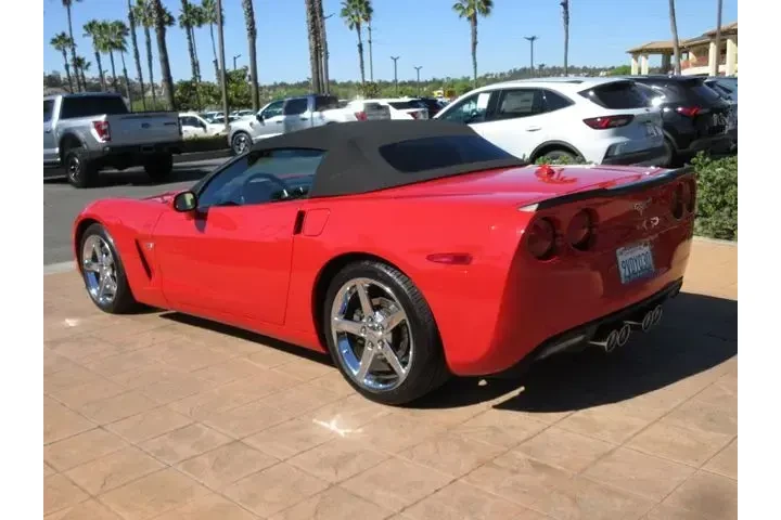 $25499 : Chevrolet Corvette 2005 2dr image 2