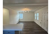 $800 : Home...Los Angeles, CA thumbnail