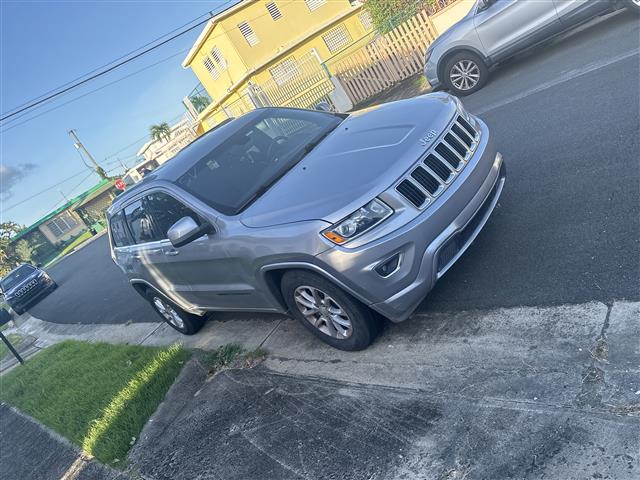 $11000 : Jeep Grand Cherokee Laredo2014 image 1