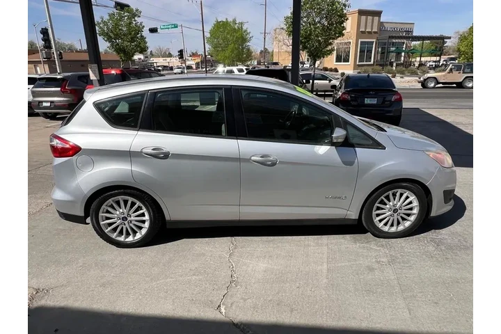 2013 C-Max Hybrid SE image 4