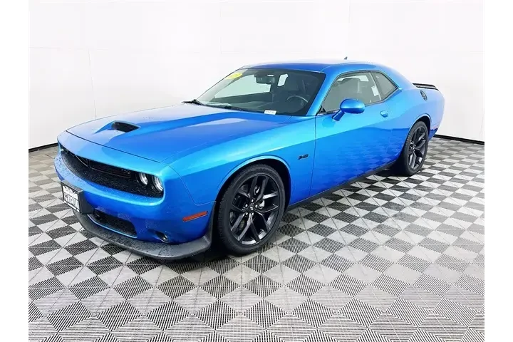 $35800 : Dodge Challenger 2023 R/T 2d image 3