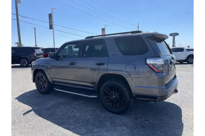 $30883 : Toyota 4Runner 2020 AWD Limi image 3