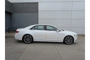 $25987 : Lincoln Continental 2018 Res thumbnail