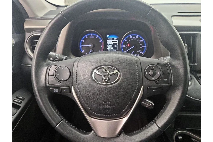 $25998 : Toyota RAV4 2018 AWD XLE 4dr image 10