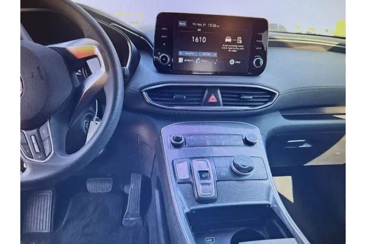 $21000 : Hyundai SANTA FE 2023 SE 4dr image 9