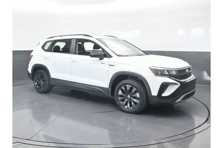 $16991 : Volkswagen Taos 2022 S 4dr S image 8