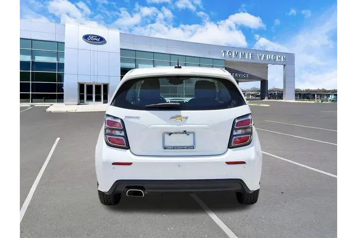 $12166 : Chevrolet Sonic 2020 LT 4dr image 3