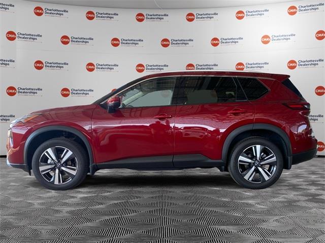 $39995 : PRE-OWNED 2024 NISSAN ROGUE SL image 2