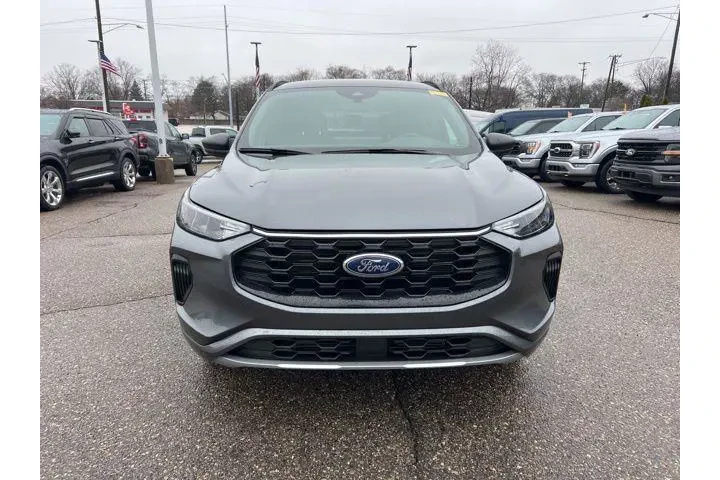 $25615 : Ford Escape 2024 AWD ST-Line image 2